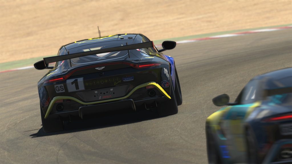 2022-03-07-12-35-08_0-1024x576 Aston Martin Vantage GT4 su iRacing: La Guida per Iniziare.